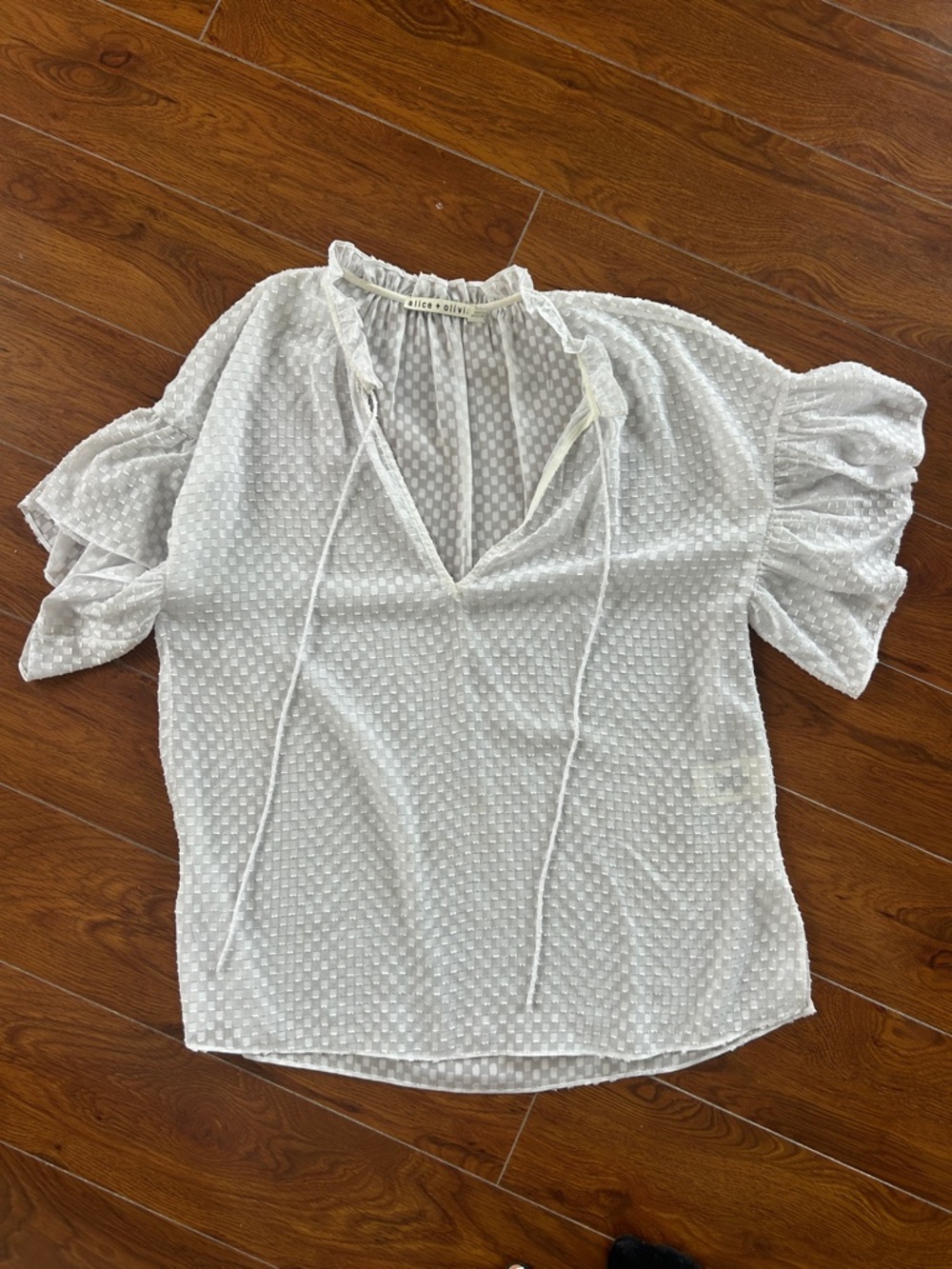 Alice + Olivia White Swiss Dot Ruffled Tie-Neck Puff Sleeve Blouse